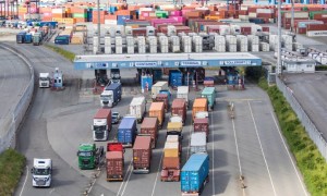 法媒:美国将德国最大贸易伙伴地位拱手让给中国