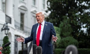 消息人士:特朗普叫停与委内瑞拉外交接触 或为军事升级铺路